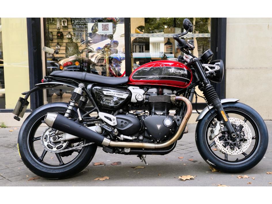 TRIUMPH SPEED TWIN 1200