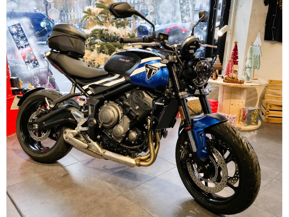 TRIUMPH TRIDENT 660