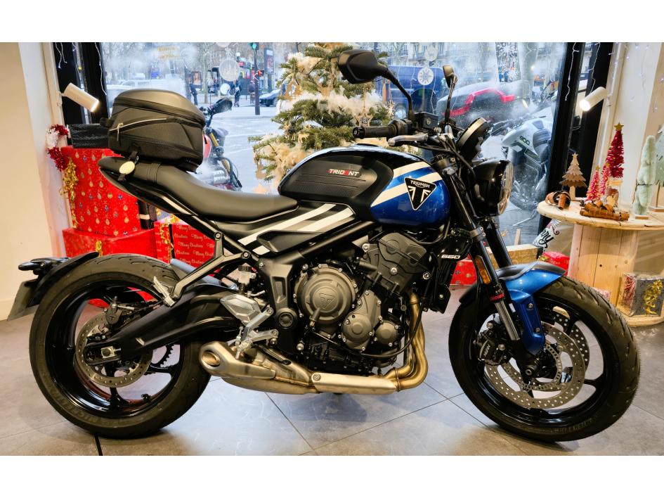 TRIUMPH TRIDENT 660