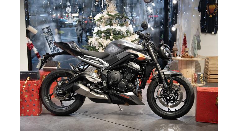 TRIUMPH STREET TRIPLE 765 RS