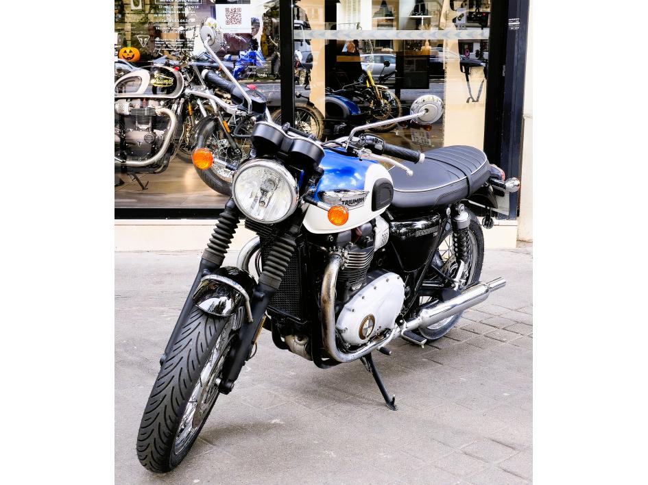 TRIUMPH Bonneville T100