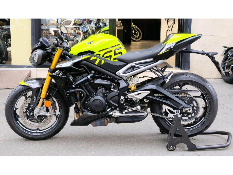 TRIUMPH STREET TRIPLE 765 RS MOTO 2