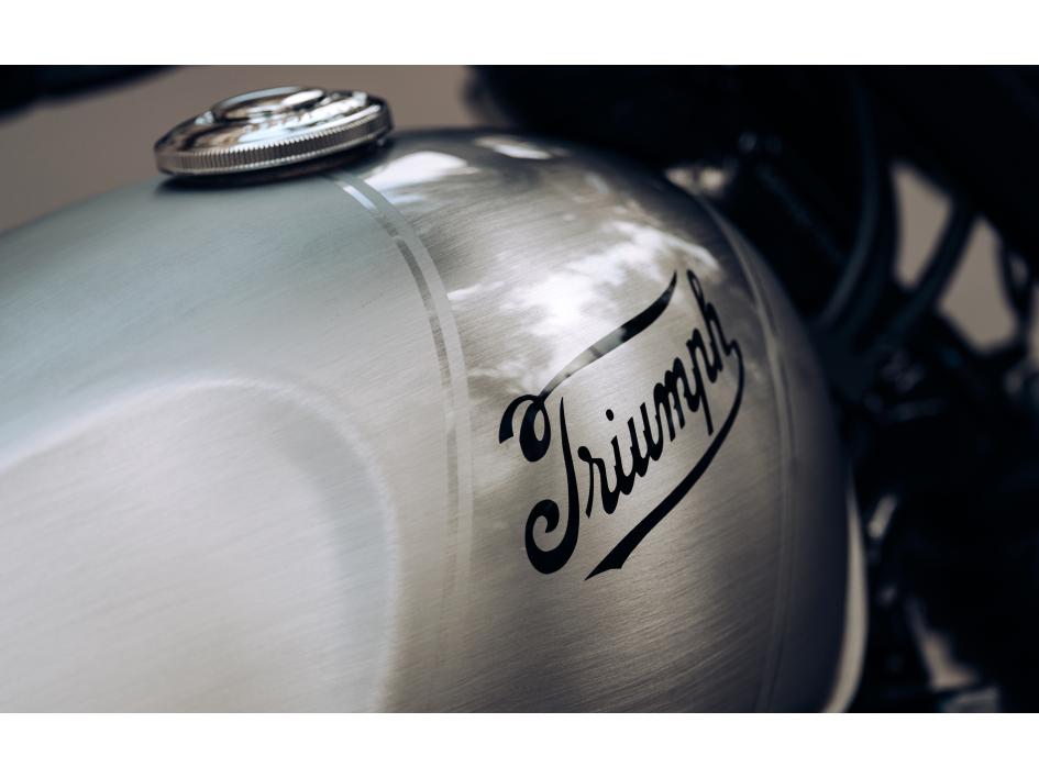 BONNEVILLE T 120 ELYSEE PARIS