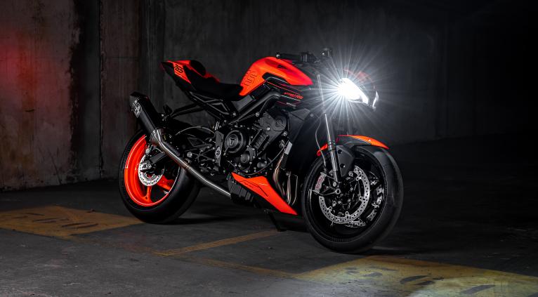 Street Triple RS Exotic Orange