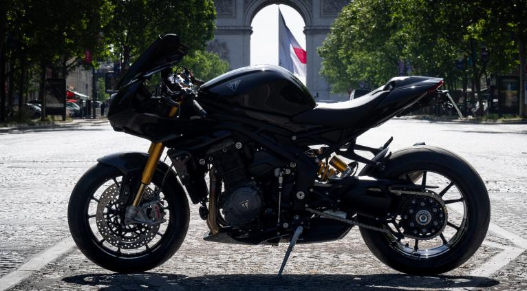 SPEED 1200 RR
