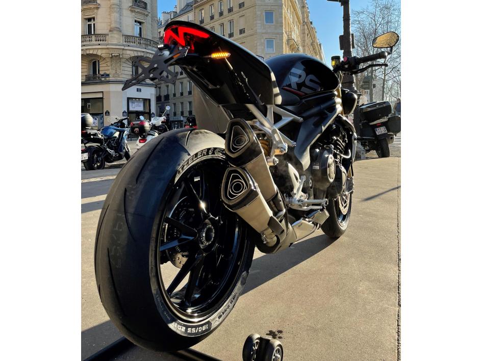 SPEED TRIPLE RS ZARD