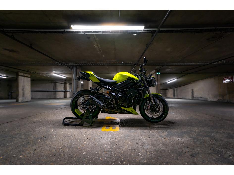 Street Triple RS Triumph Racing Yellow